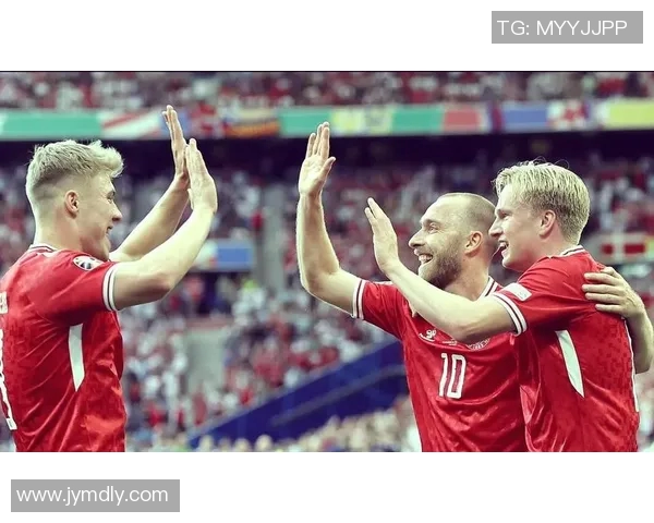 2012年欧洲杯精彩回顾丹麦与荷兰激战集锦全场精彩瞬间重温 2012年欧洲杯精彩回顾丹麦与荷兰激战集锦全场精彩瞬间重温