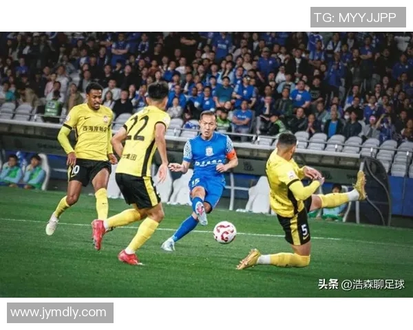 2018年中超联赛精彩对决申花与权健的激烈较量回顾 2018年中超联赛精彩对决申花与权健的激烈较量回顾